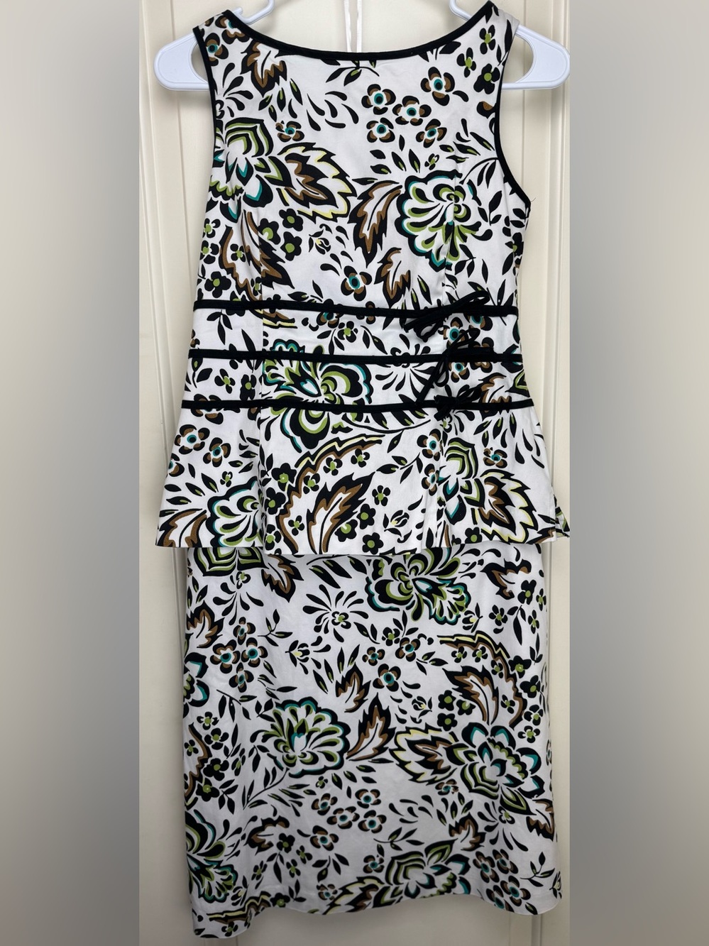 Dorby Floral 2 Piece Skirt Top Set Size 8 Black White Green